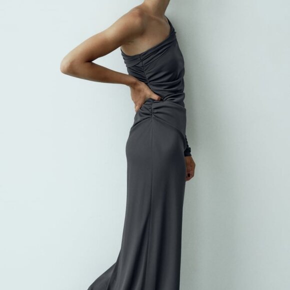 NWT LONG ONE SHOULDER GRAY DRESS - Picture 4 of 5